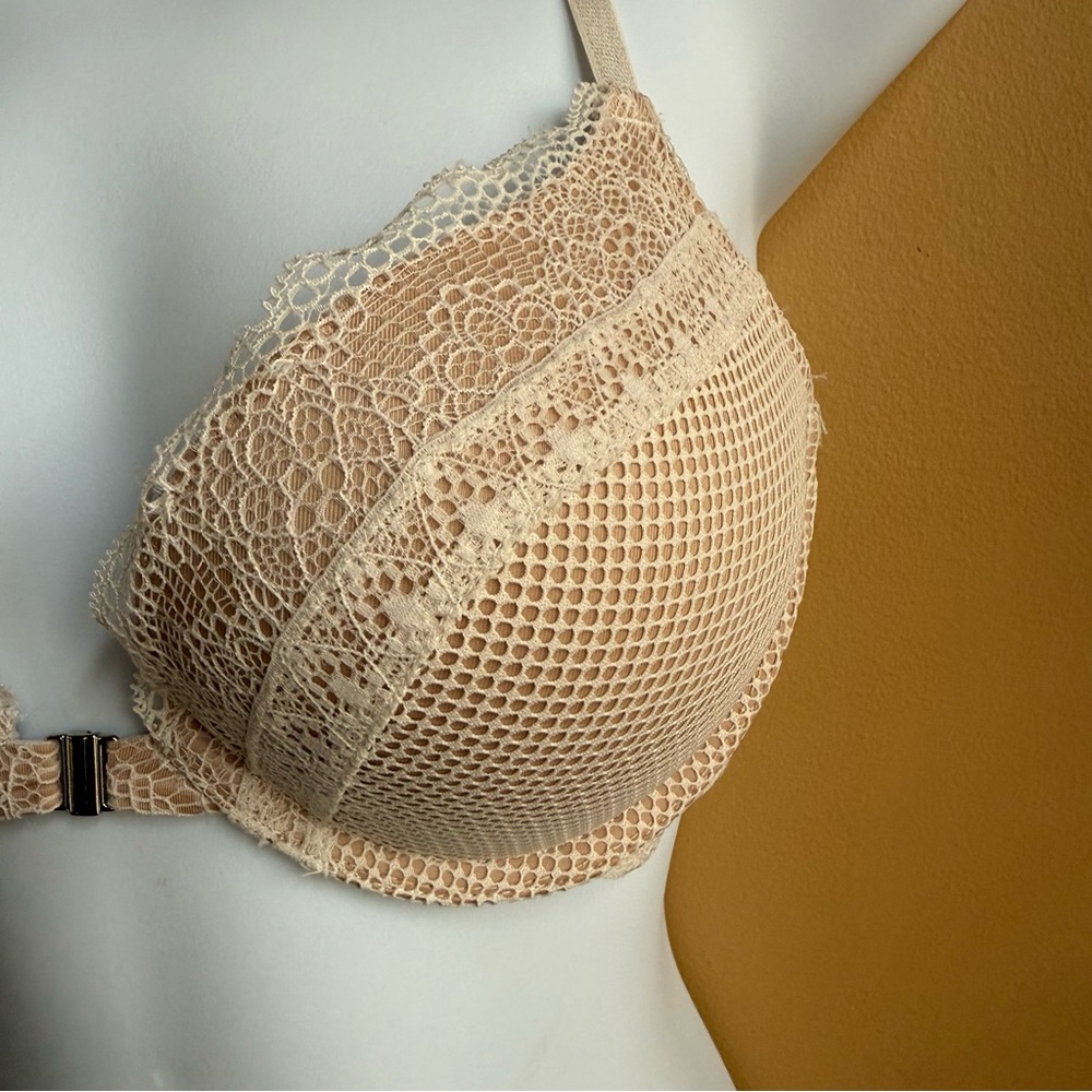 Victoria Secret Very Sexy Push Up Elegant Lace Halter Bra in Tan Size 34C - Picture 2 of 6